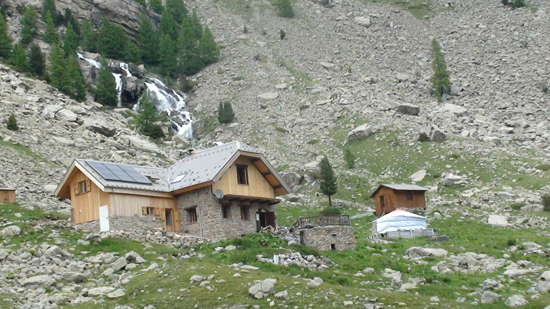 Refuge de l'Estrop hotel ecoresponsable à Digne-les-Bains